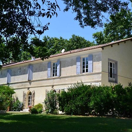 Mas De Capelou Panzió Avignon Kültér fotó